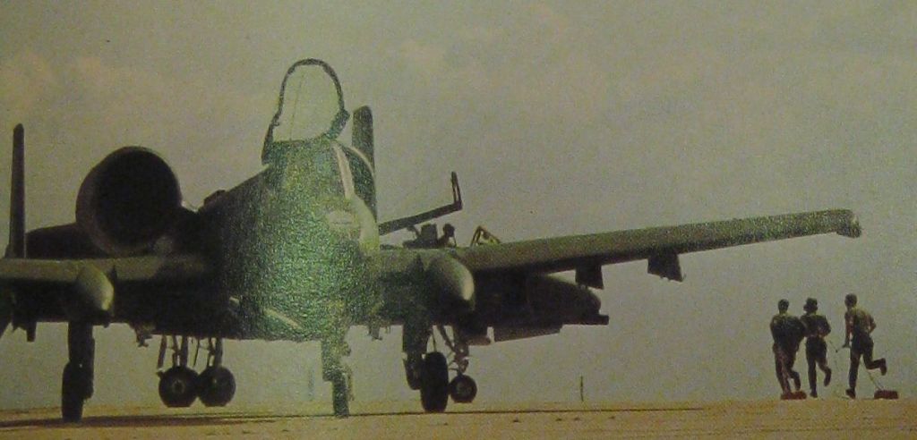 US Ground crews race toward an A-10 to prepare it for another sortie during Autumn Forge 83, the conventional precursor to the nuclear Able Archer 83. From Air Man.