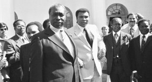 Muhammad Ali met with Kenyan President Daniel Arap Moi to solicit support for the Olympic boycott.  AP Photo 