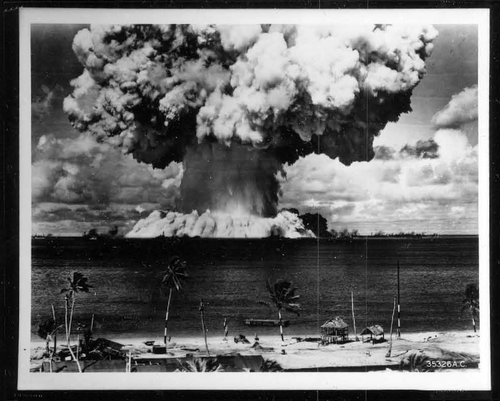 Seen from Bikini Island, the Baker explosion as the water begins to shower down. (NARA, Still Pictures Unit, Record Group 372-G, box 5, folder 18 “Detonation”)